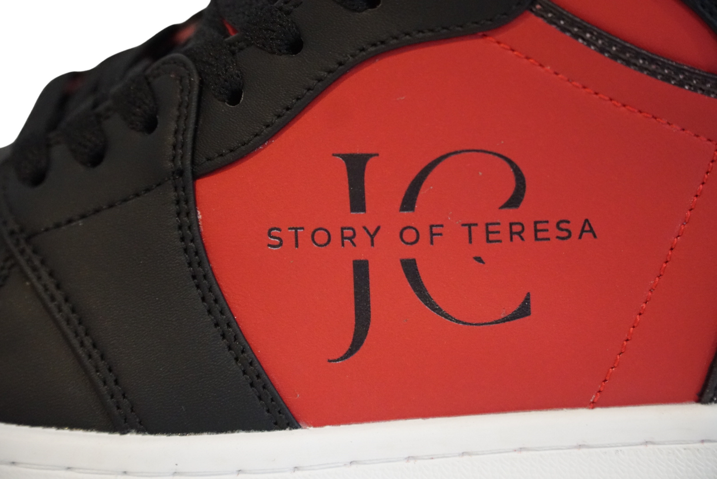 Shoe - Albania "Teresa"